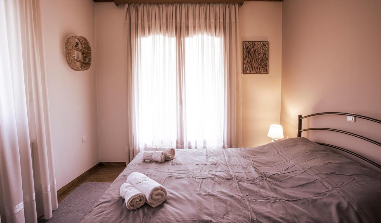 Georgia'S Guesthouse Kastoria Ngoại thất bức ảnh